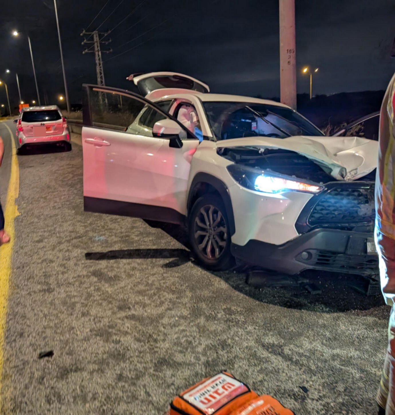 הרוג בכניסה לעיר החרדית: הרכב התנגש בעוצמה ברמזור