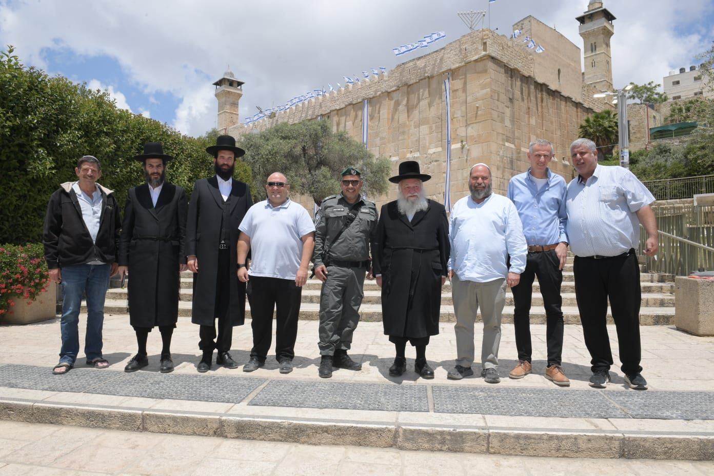 גולדקנופף בקרית ארבע