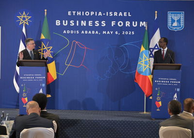 סער עם מקבילו האתיופי