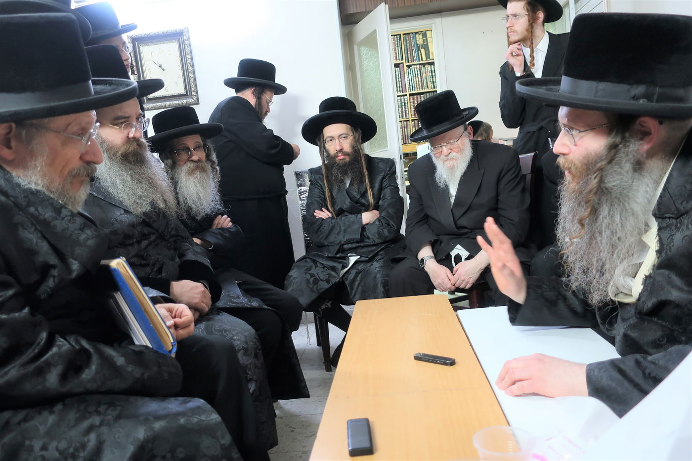 ניחום אבלים בחצה"ק טשאבא