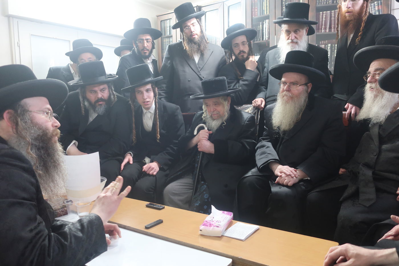 ניחום אבלים בחצה"ק טשאבא