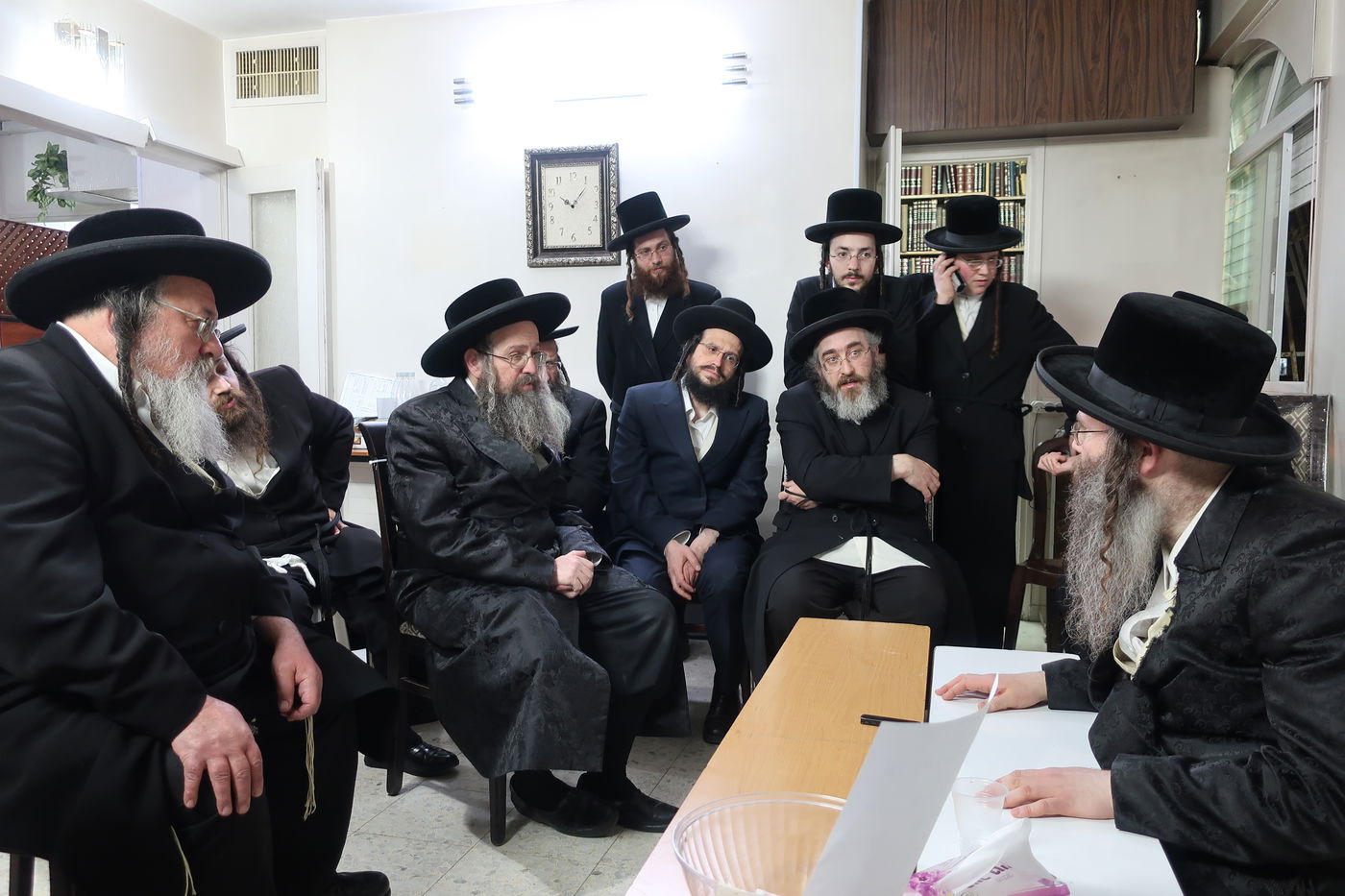 ניחום אבלים בחצה"ק טשאבא