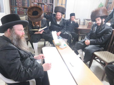 ניחום אבלים בחצה"ק טשאבא