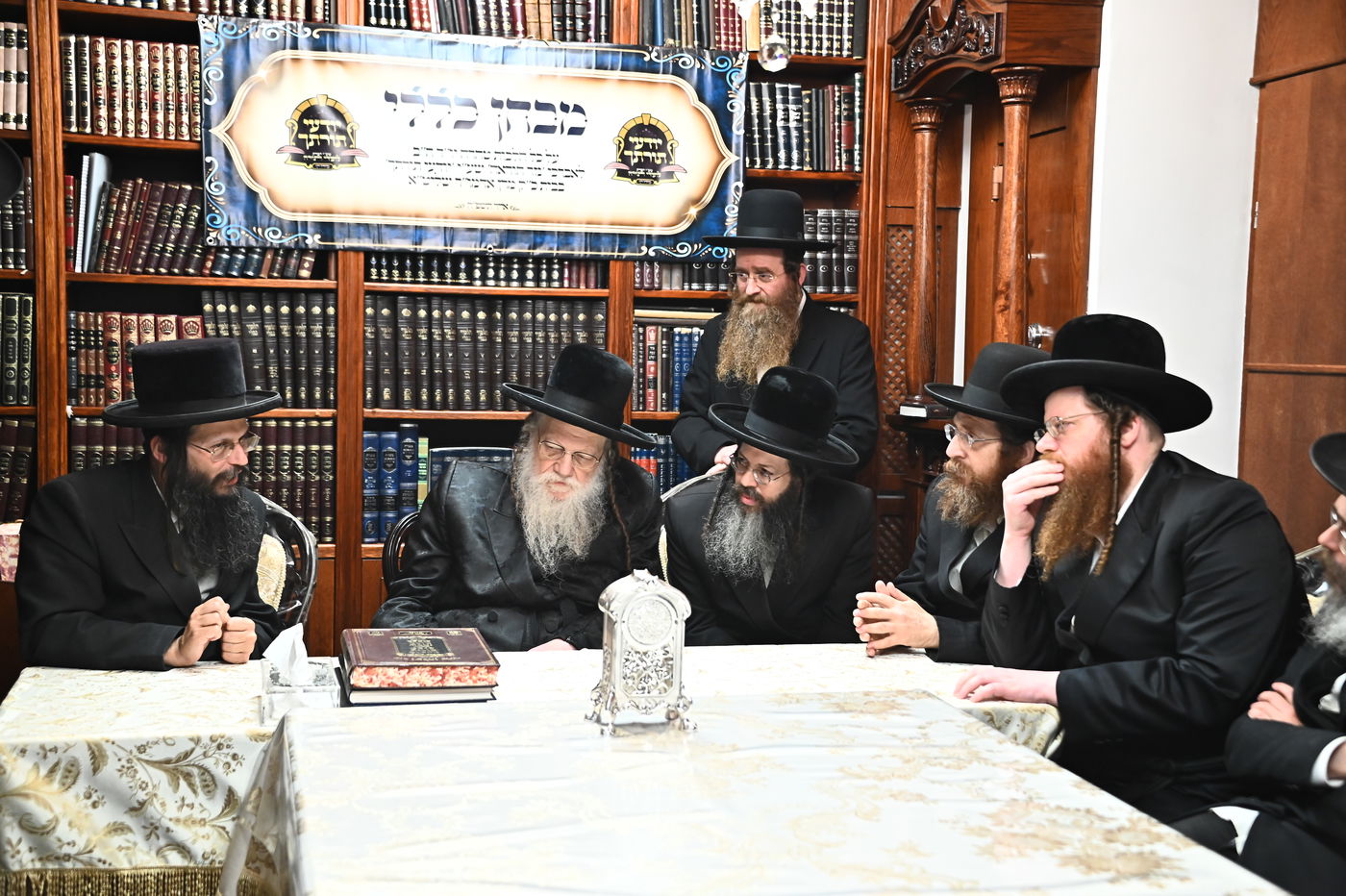 מבחן הוראה בבית האדמו"ר ממודז'יץ