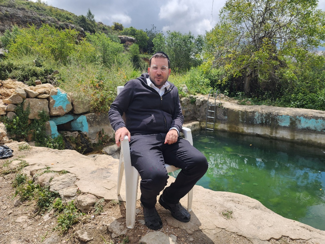 ישראל שפירא במעיין חרשה