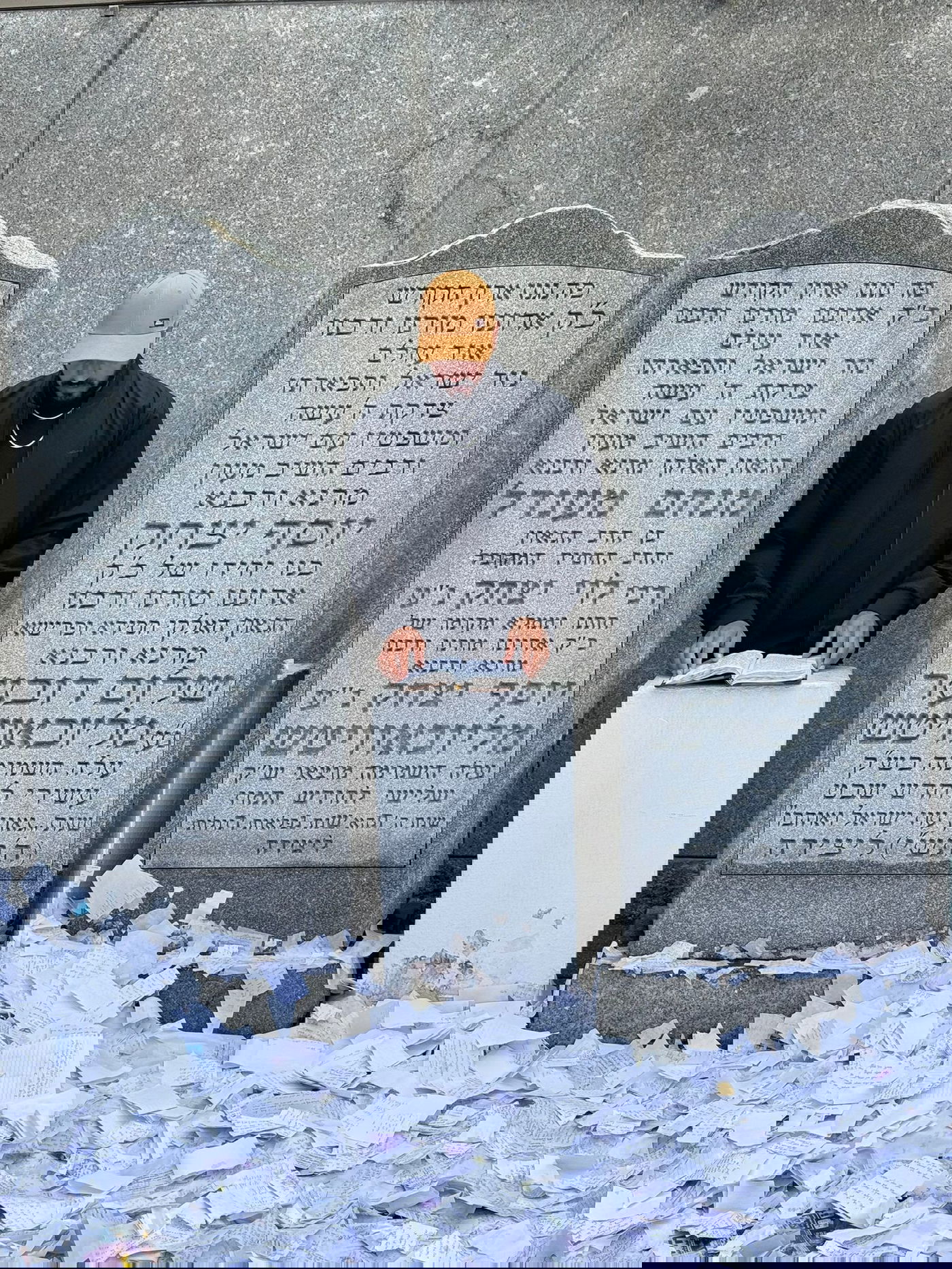 איתי לוי במרכז חב"ד העולמי