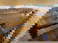 נזקים לאחר השיטפון בבית הכנסת העתיק בגן הלאומי עין גדי