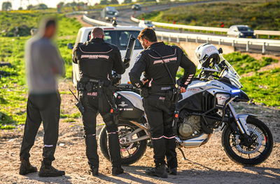 פעילות המשטרה