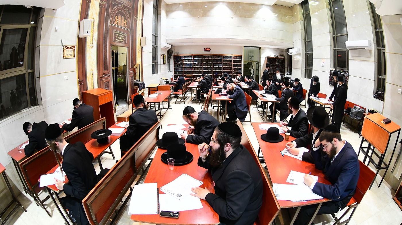 מבחן על אלפי דפי גמרא במודז'יץ