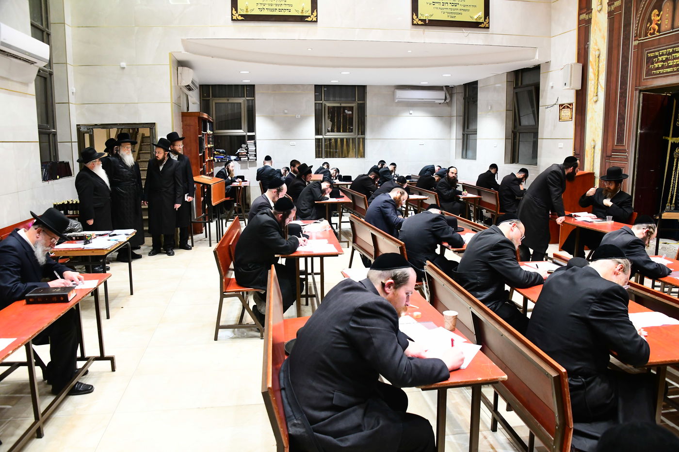 מבחן על אלפי דפי גמרא במודז'יץ