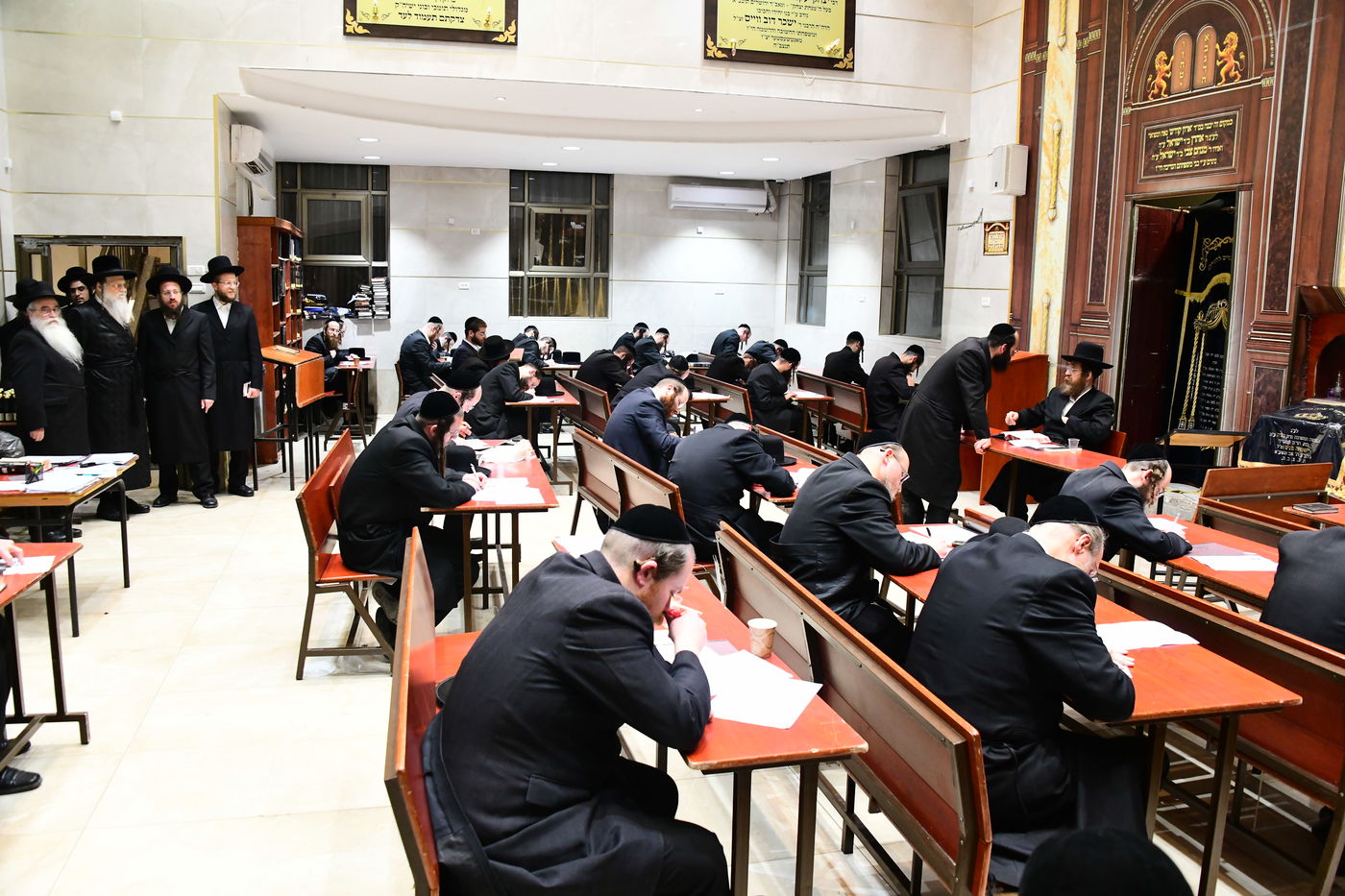 מבחן על אלפי דפי גמרא במודז'יץ