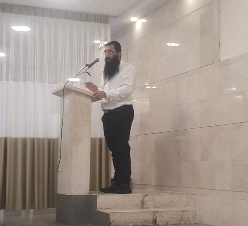 מסע הלוויית הרב דוד צבי ז"ל