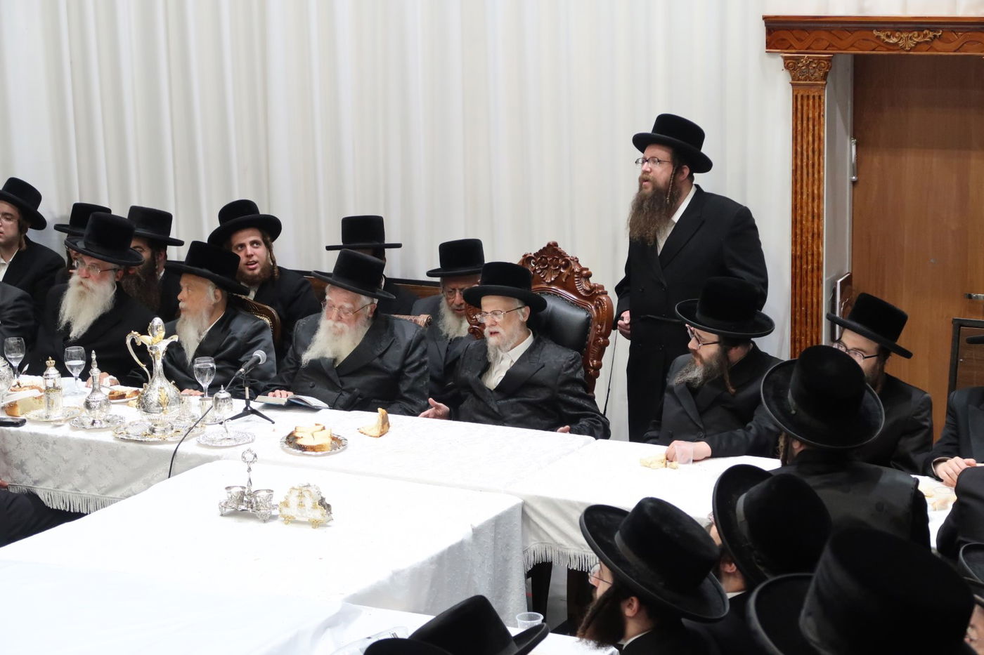 הילולא קדישא בסערט ויז'ניץ