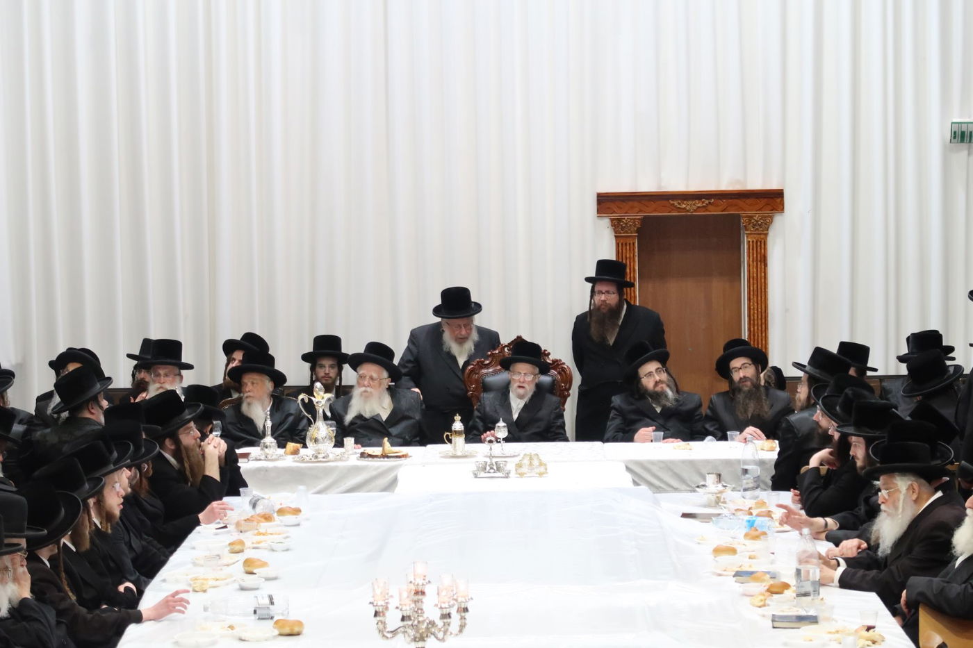 הילולא קדישא בסערט ויז'ניץ