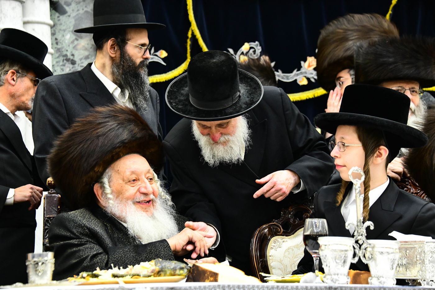 שמחת בר המצווה בחצה"ק ספינקא - נאראל 