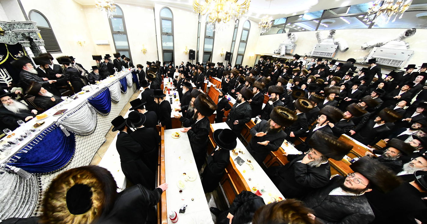 שמחת בר המצווה בחצה"ק ספינקא - נאראל 