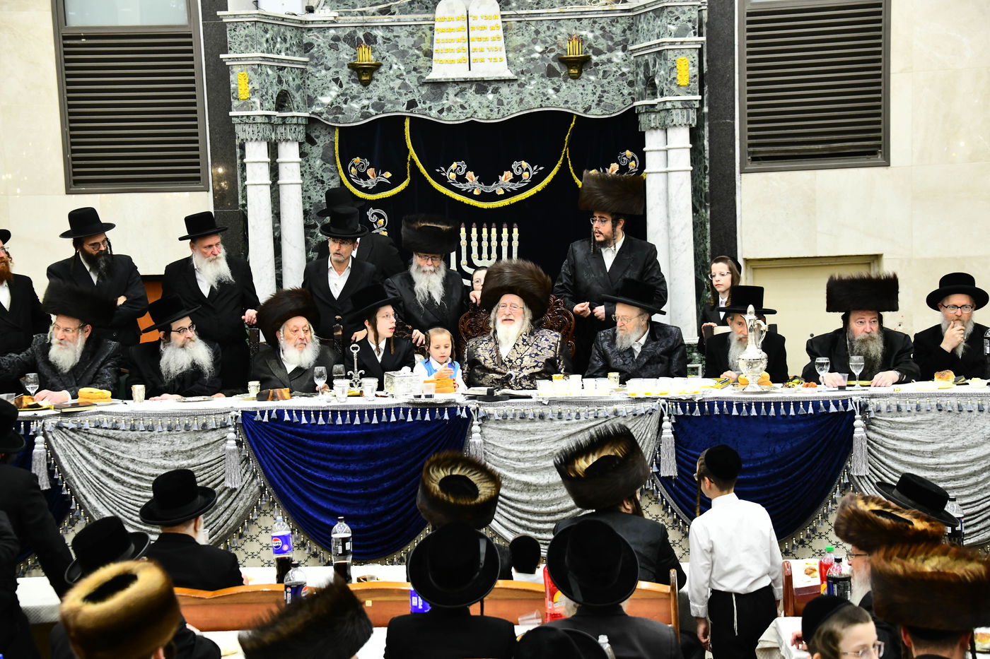 שמחת בר המצווה בחצה"ק ספינקא - נאראל 