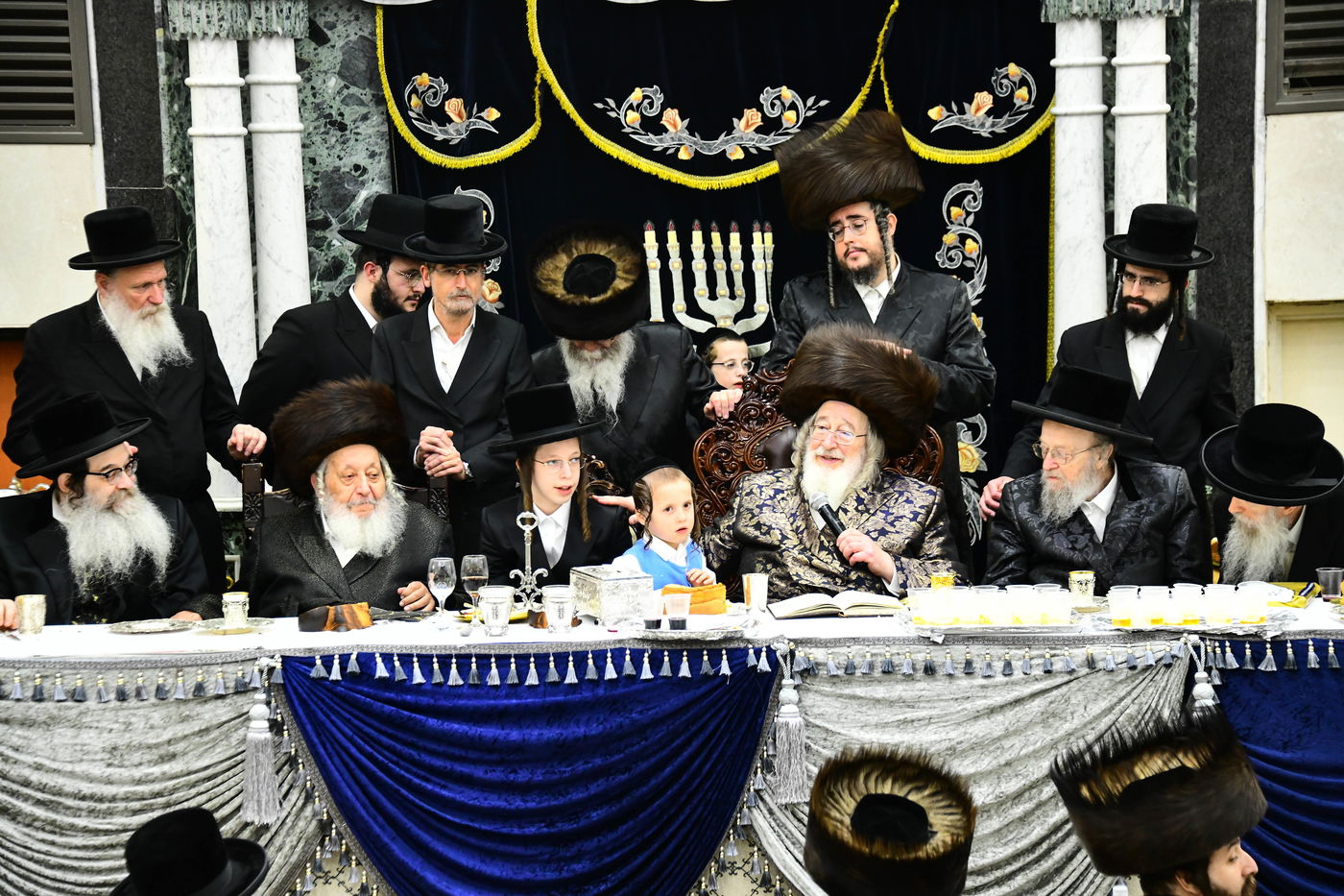 שמחת בר המצווה בחצה"ק ספינקא - נאראל 