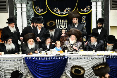 שמחת בר המצווה בחצה"ק ספינקא - נאראל 