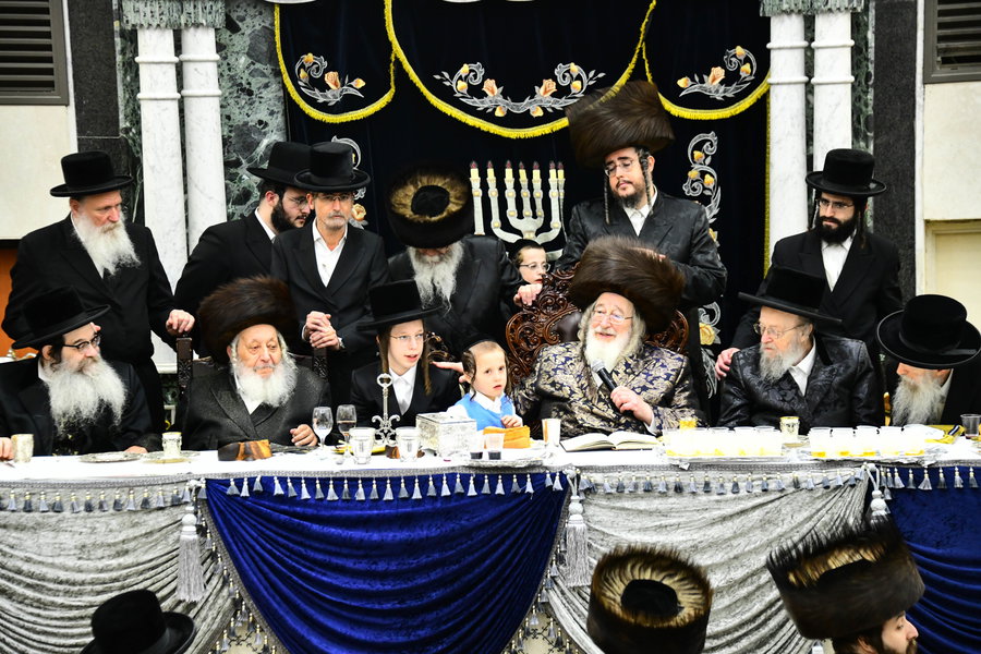 שמחת בר המצווה בחצה"ק ספינקא - נאראל