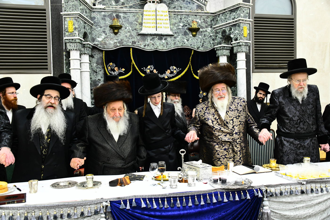 שמחת בר המצווה בחצה"ק ספינקא - נאראל 