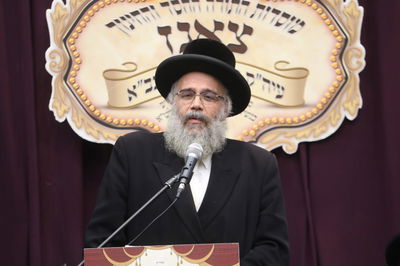 הרה"צ רבי יחזקאל שרגא דוד הלברשטאם זצ"ל