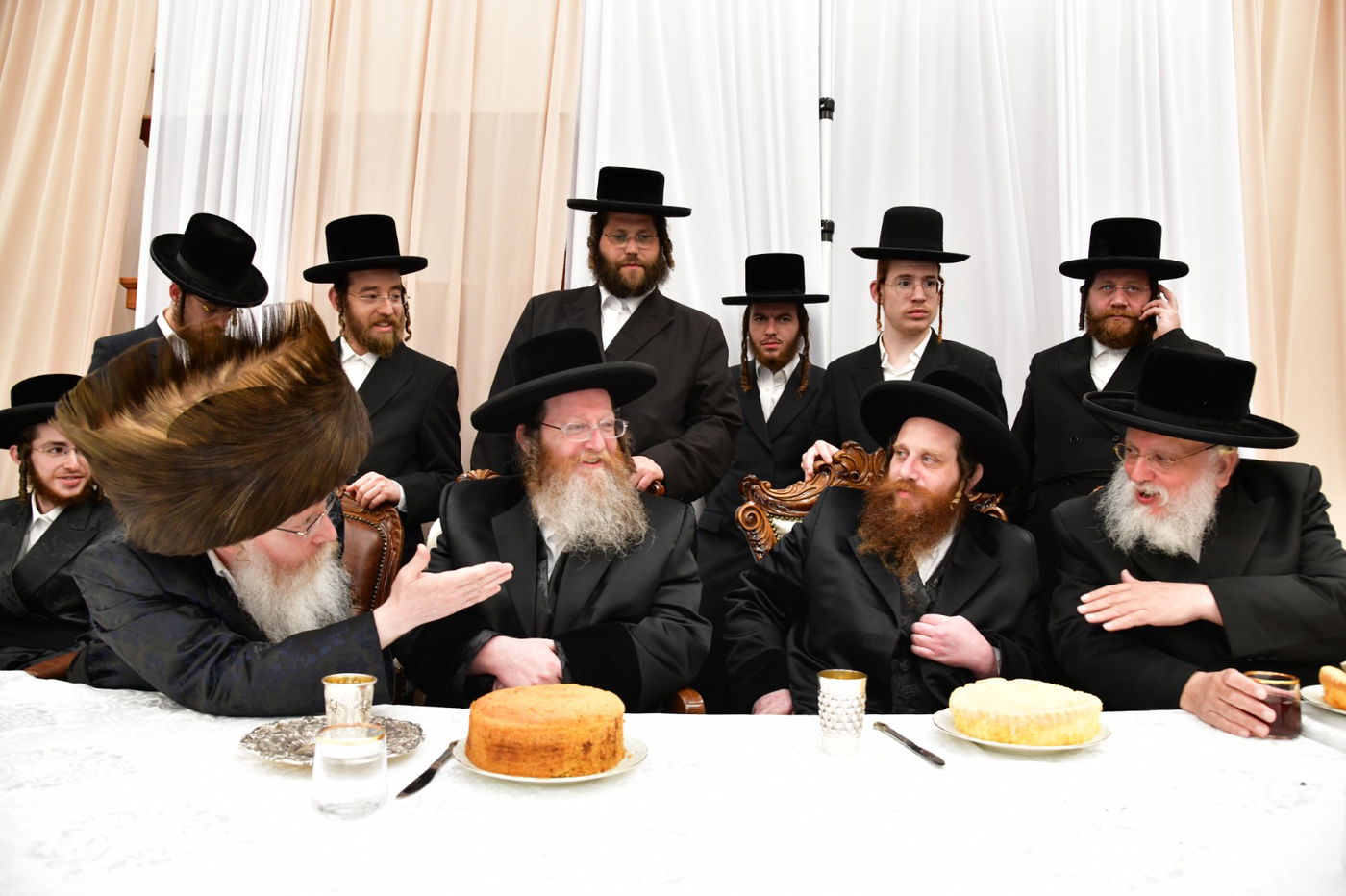 שמחת האירוסין בחצה"ק קרעטשניף ק"ג - קומרנא ב"ש