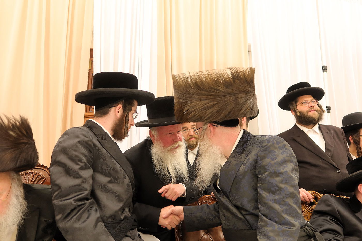 שמחת האירוסין בחצה"ק קרעטשניף ק"ג - קומרנא ב"ש