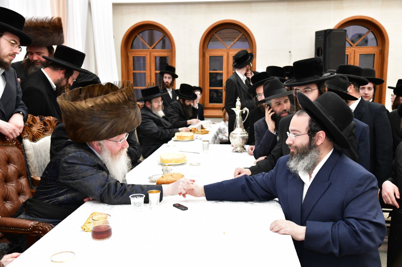 שמחת האירוסין בחצה"ק קרעטשניף ק"ג - קומרנא ב"ש