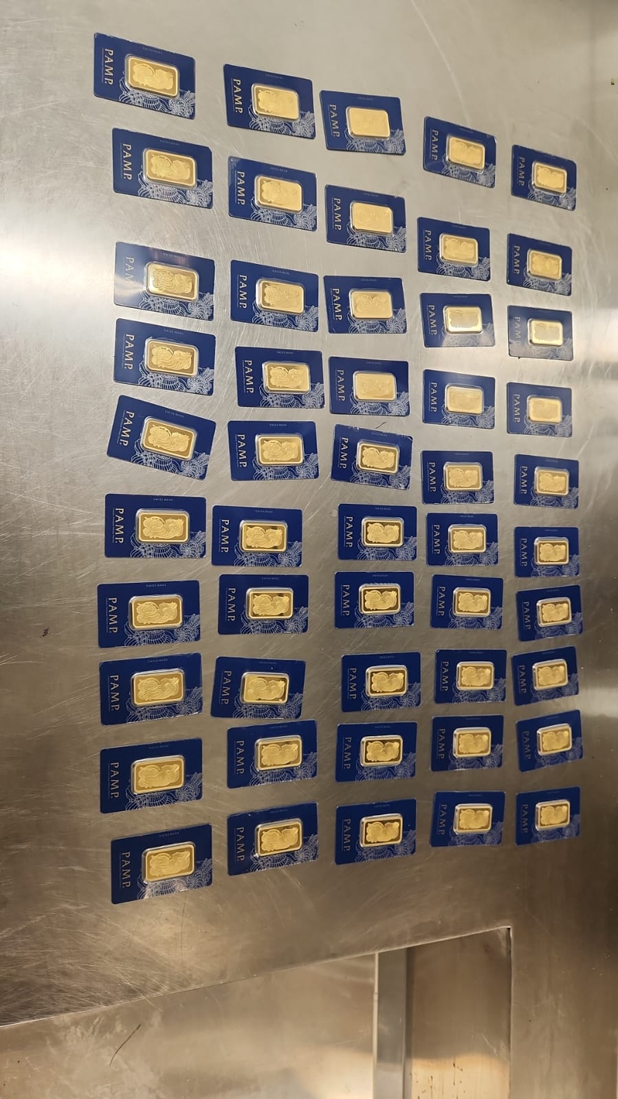 מטילי הזהב שנתפסו