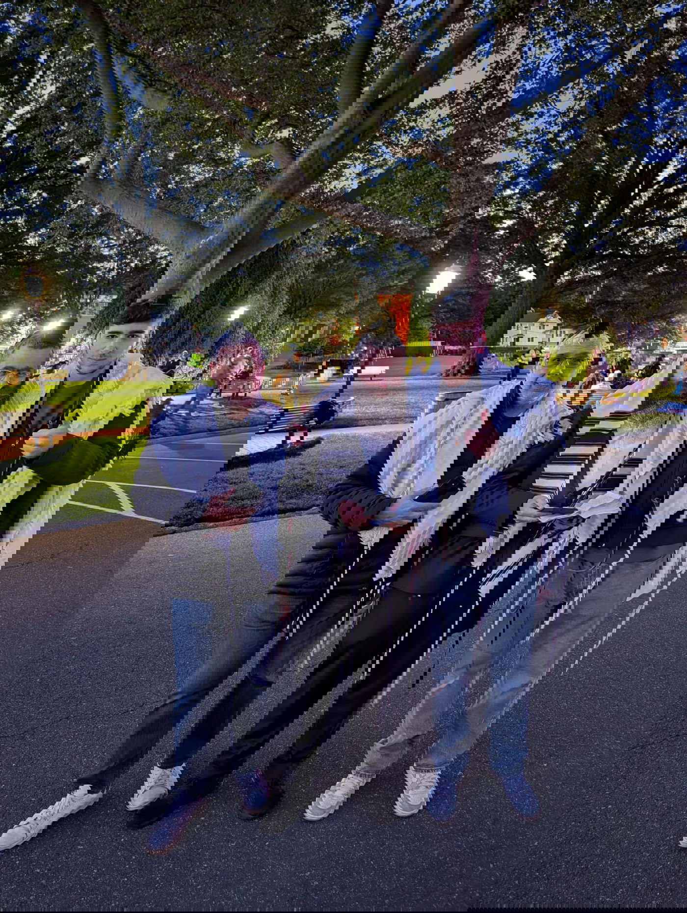 התרגשות בעיירת מגוריו של עידן אלכסנדר: זה מה שערכו שם היהודים | צפו