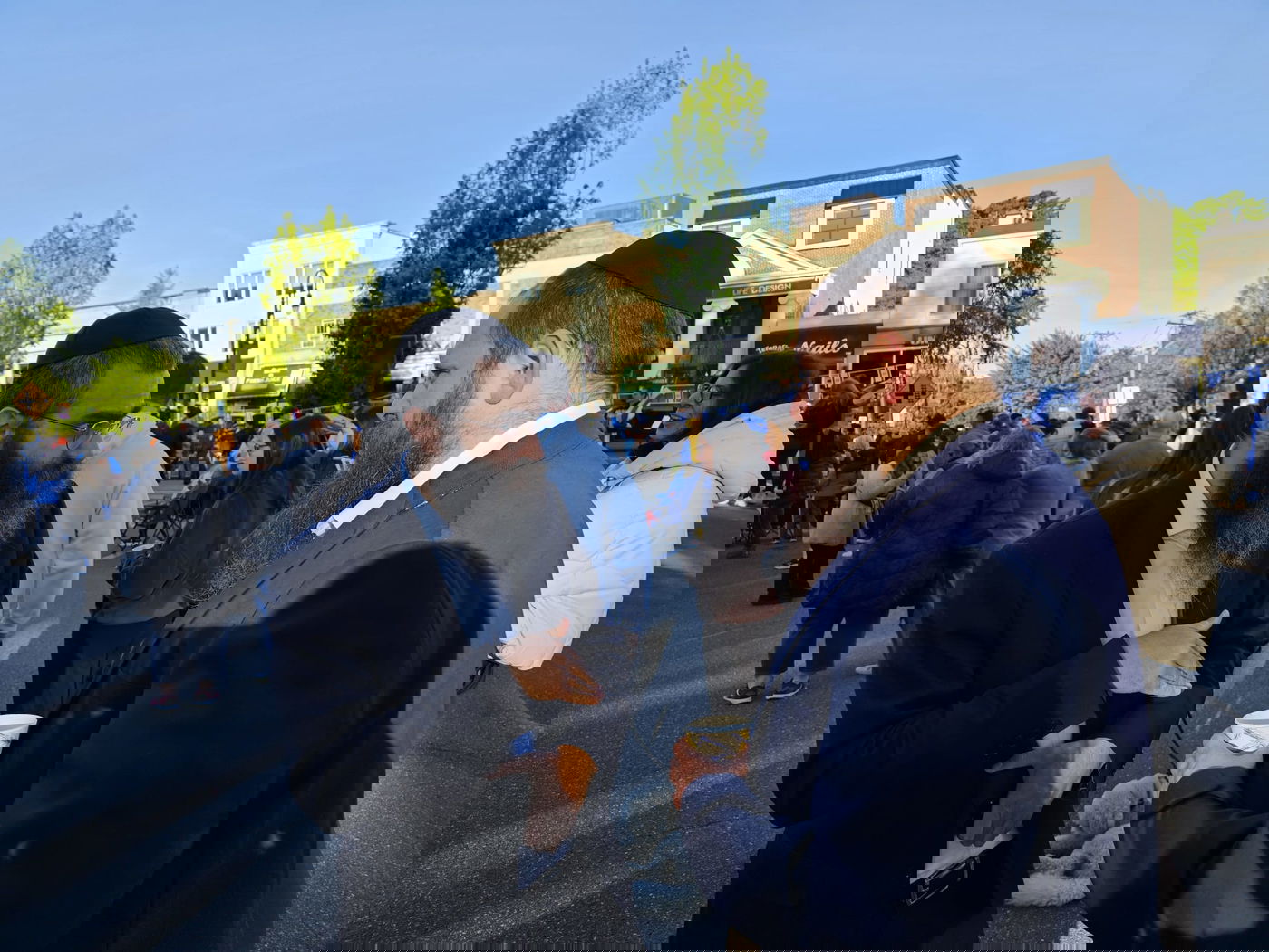 התרגשות בעיירת מגוריו של עידן אלכסנדר: זה מה שערכו שם היהודים | צפו