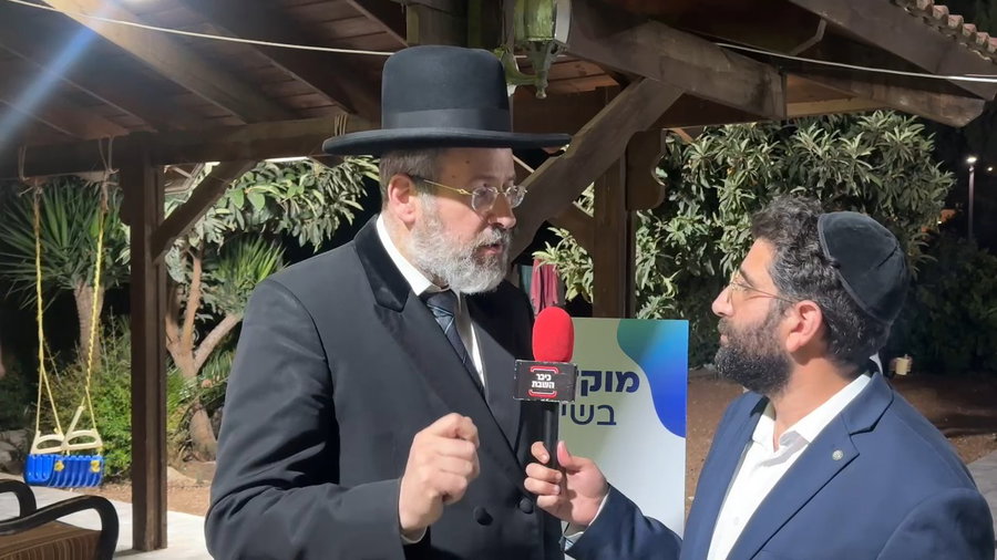 הרב הראשי הגאון רבי דוד לאו בריאיון ממירון