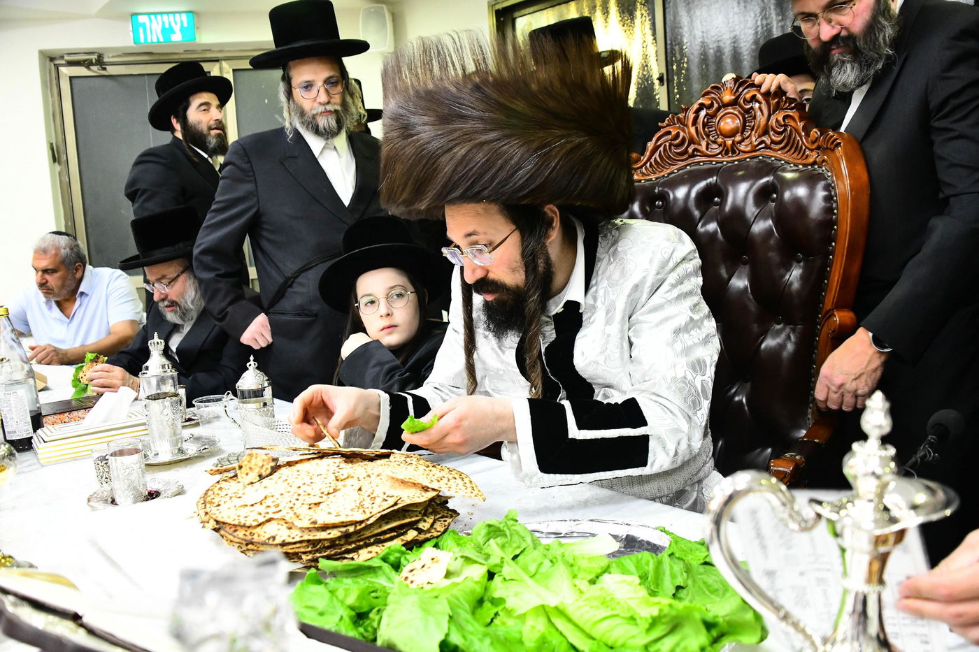 פסח שני בחצה"ק מעז'בוז