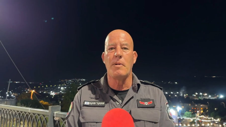 אוסקר פוקס בראיון לאשר רוט, כיכר השבת