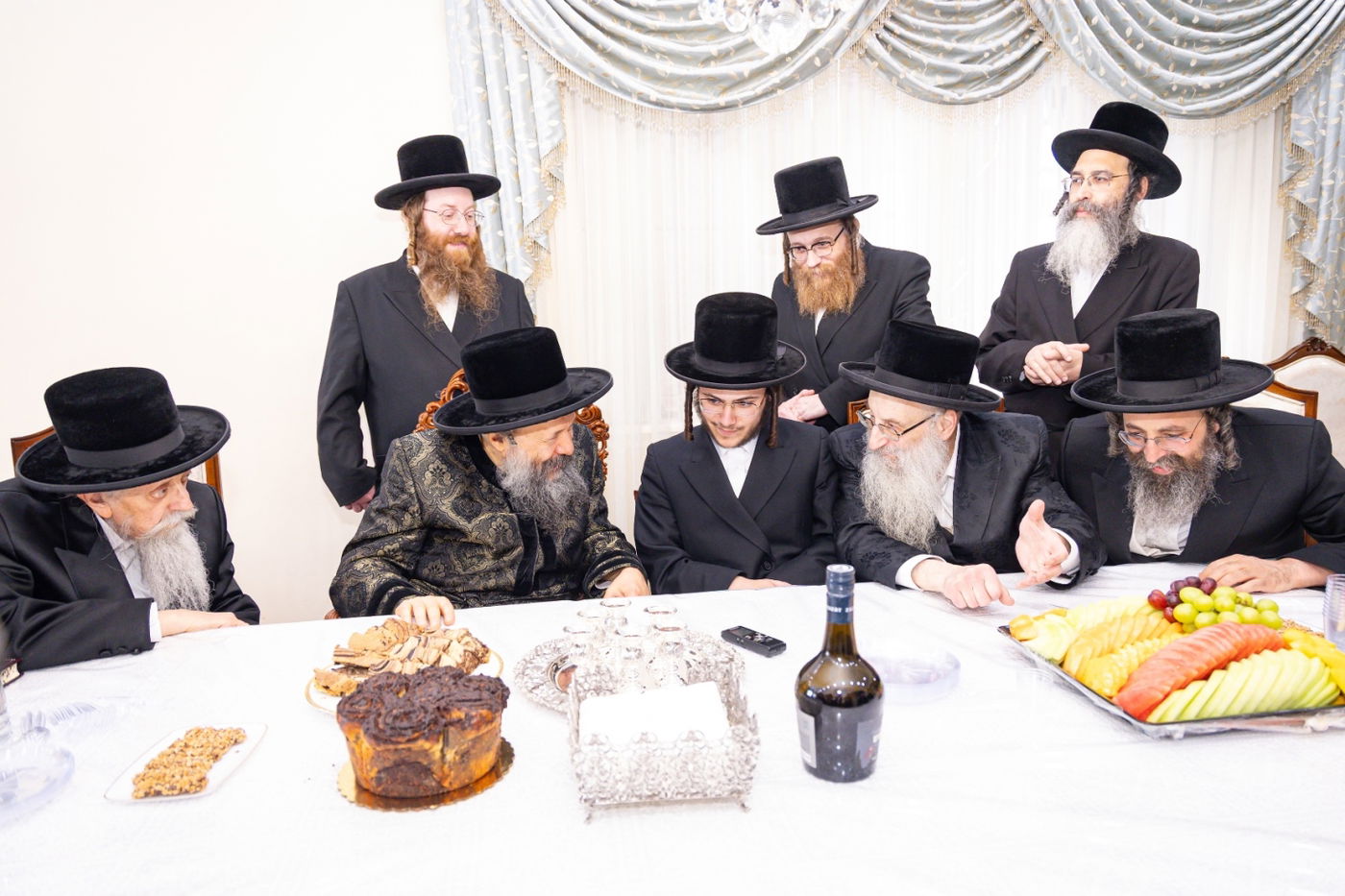 שמחת האירוסין לנכדת האדמו"ר מבאבוב - 45