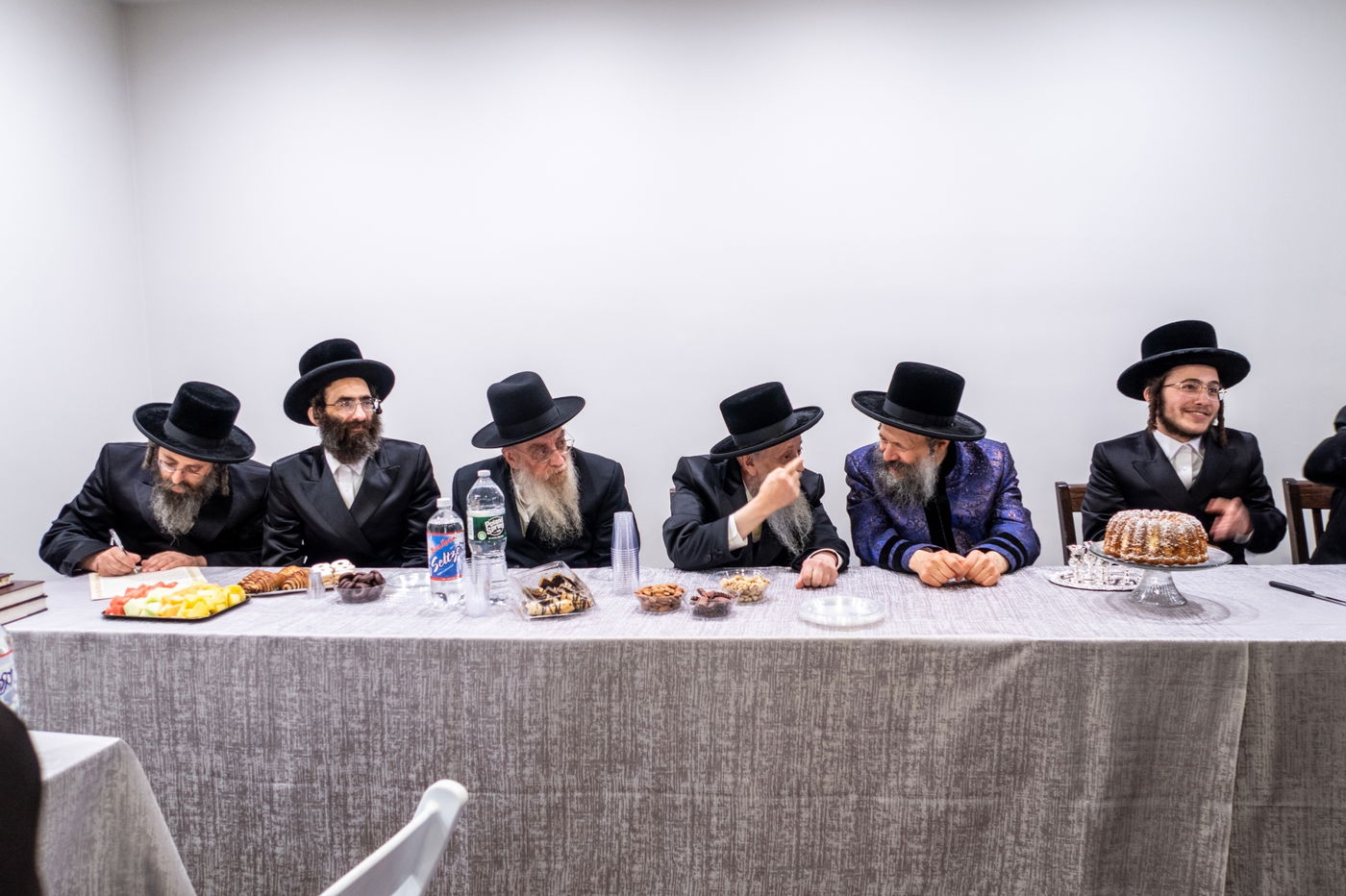 שמחת האירוסין לנכדת האדמו"ר מבאבוב - 45