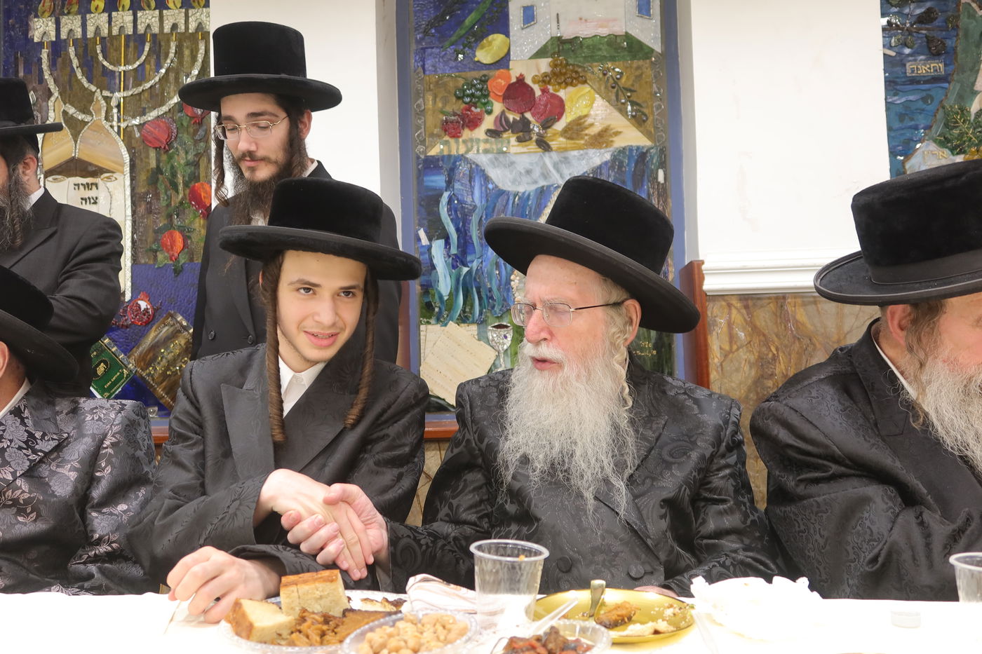 שמחת בית קריית צאנז ירושלים - מאקווא אשדוד -דעעש -ספינקא סוליצא