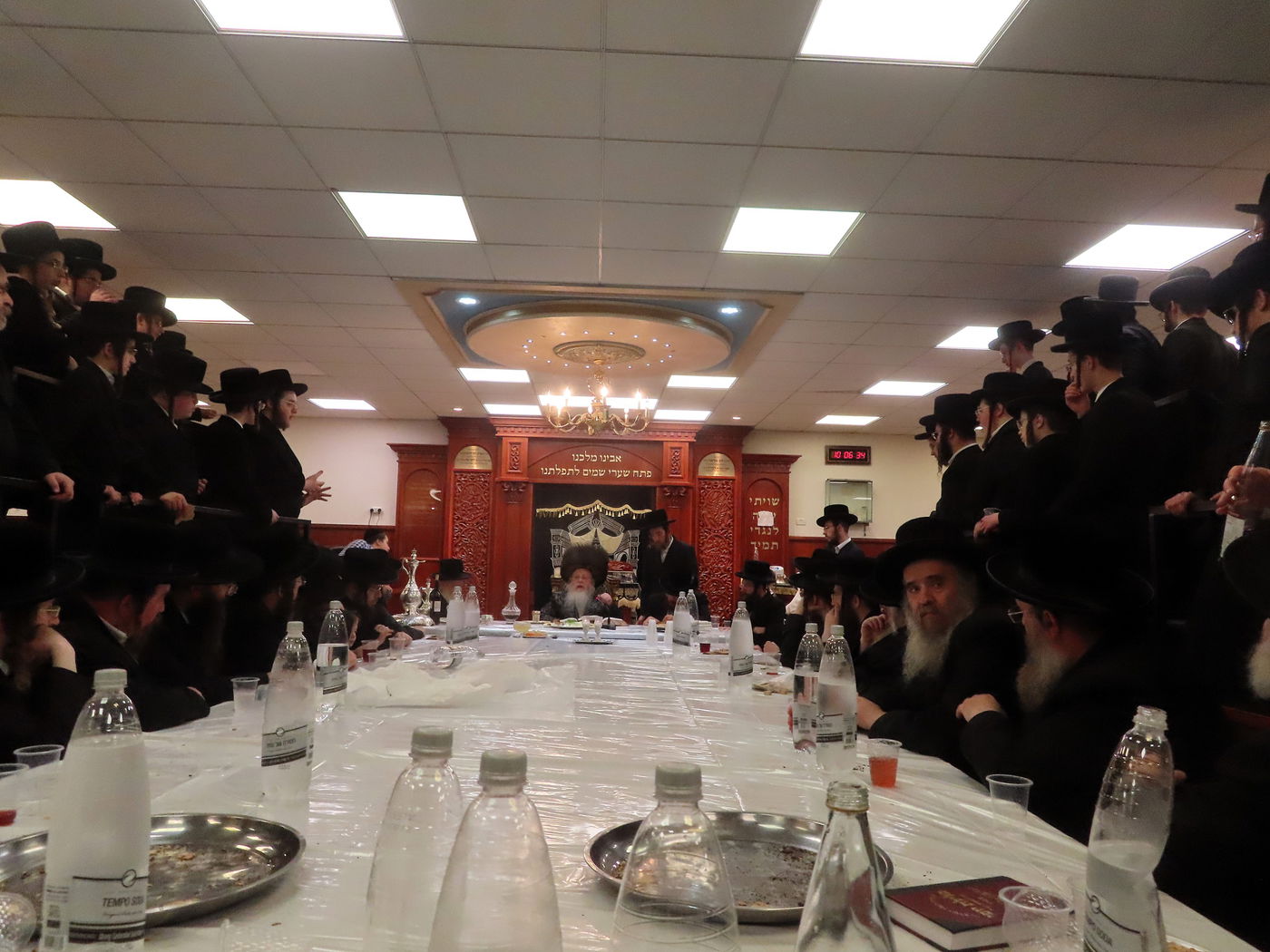 פסח שני בחצה"ק קרעטשניף קריית גת