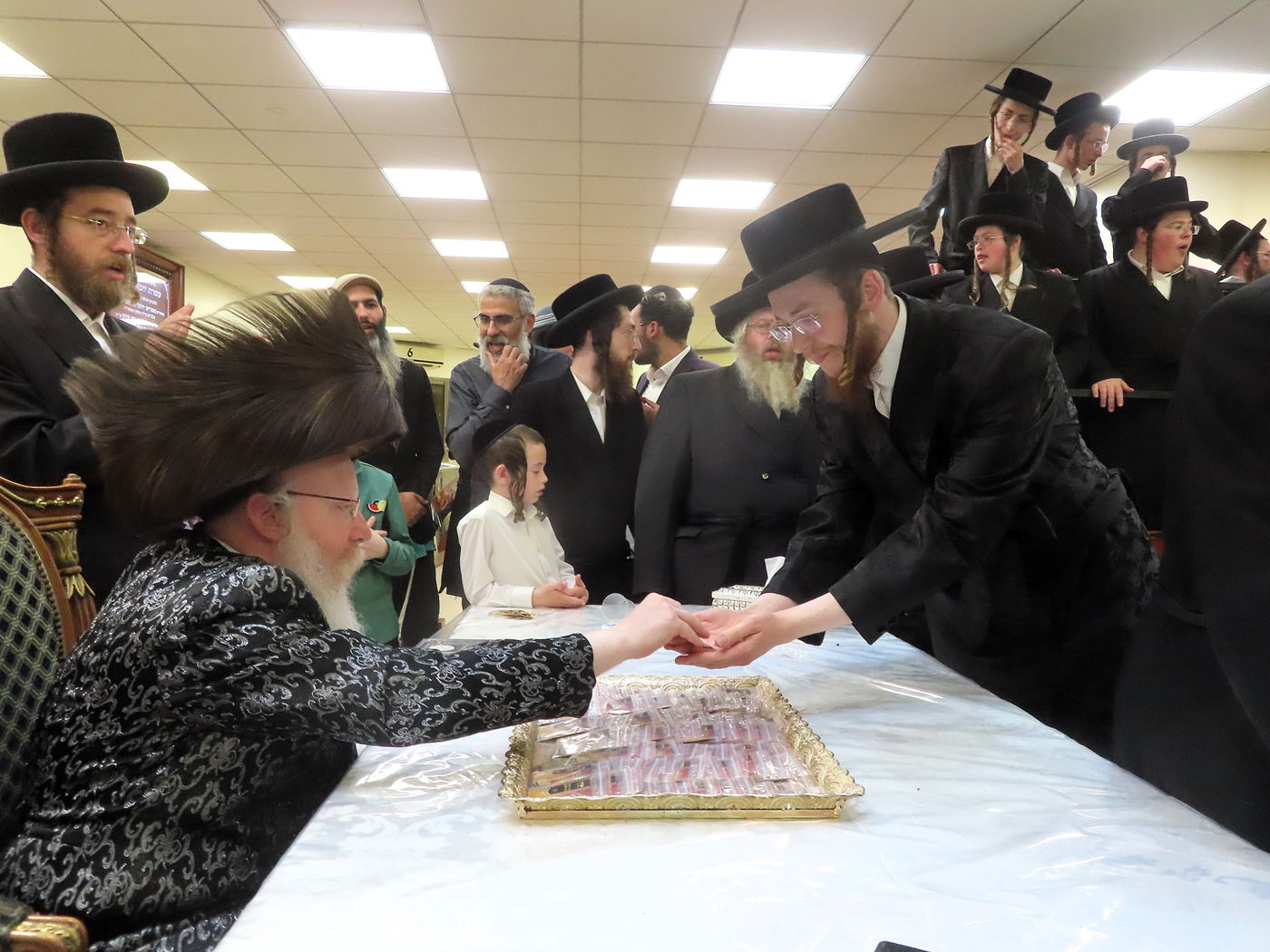 פסח שני בחצה"ק קרעטשניף קריית גת