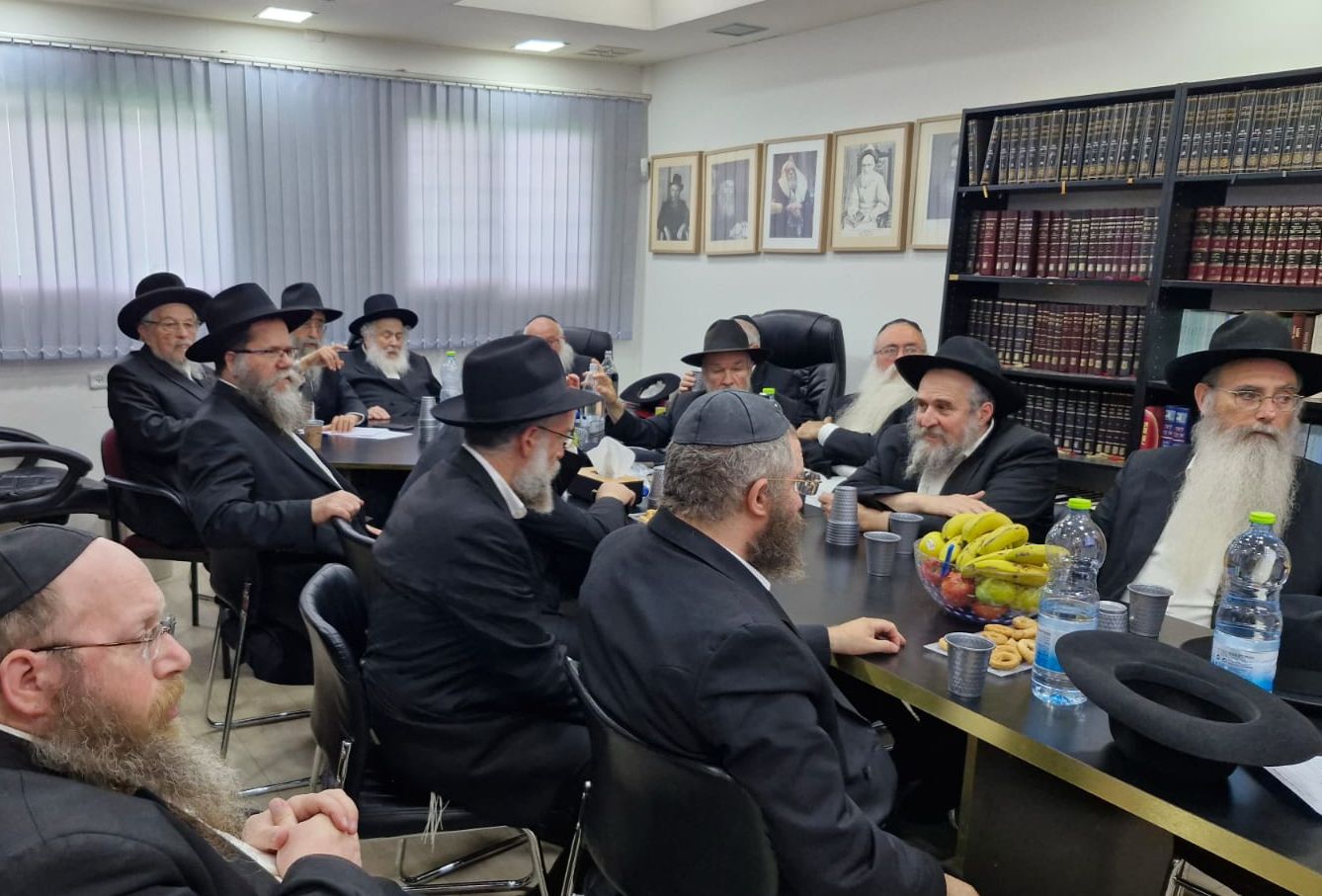 רבני בית דין רבני חב"ד