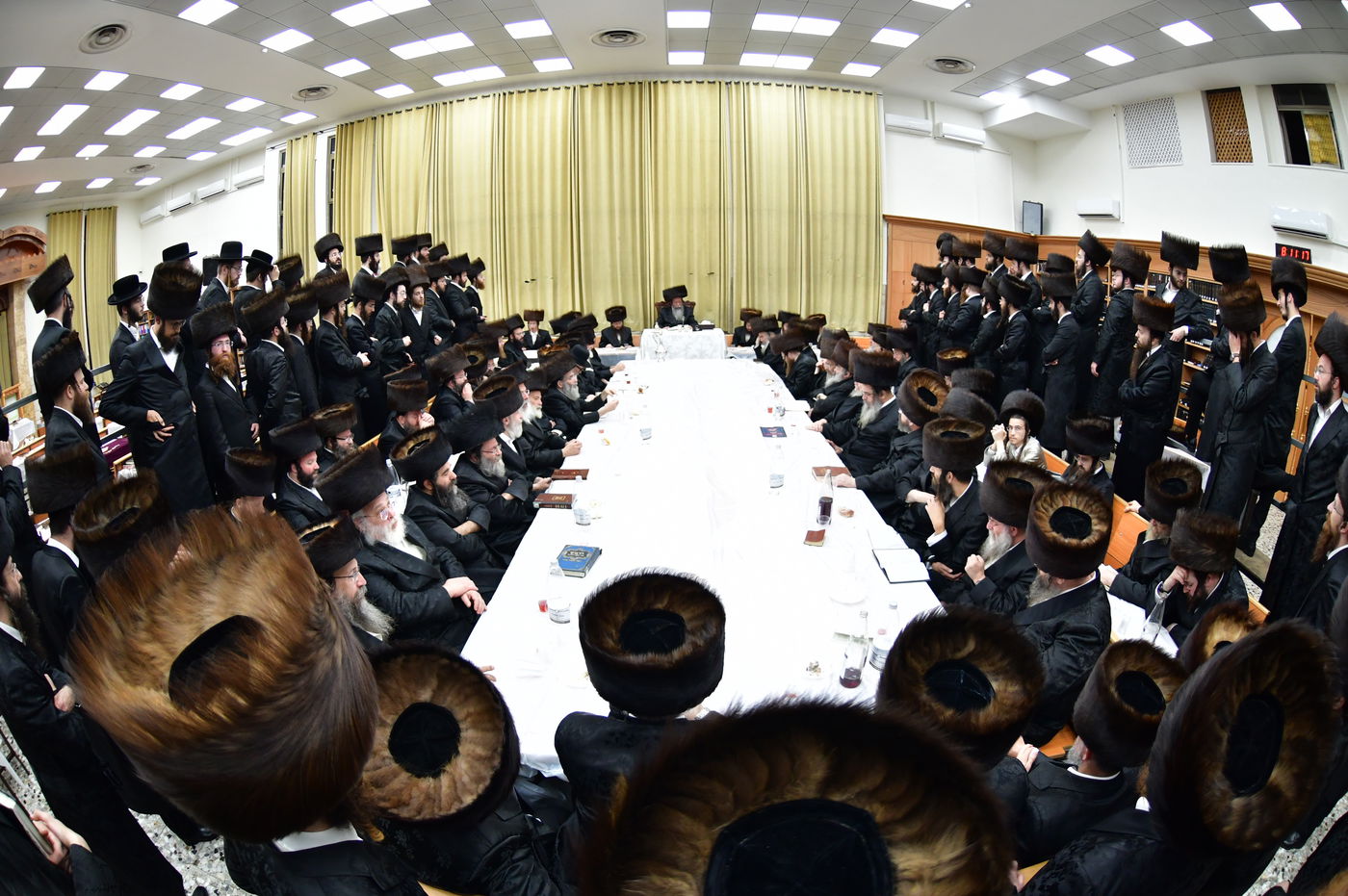 האדמו"ר משבט הלוי בשבת התאחדות בטלז סטון