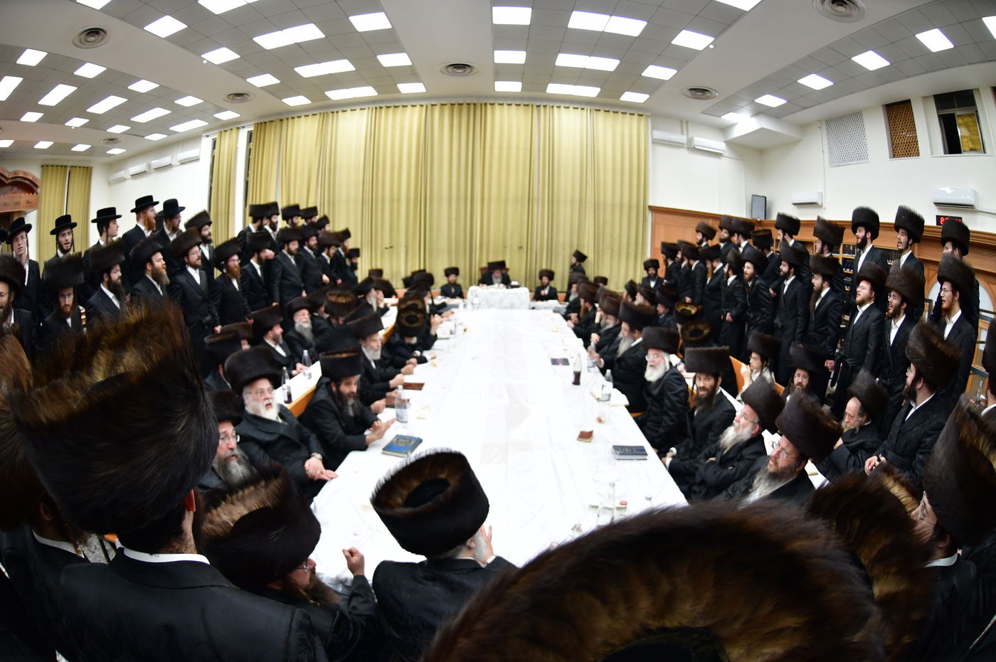 האדמו"ר משבט הלוי בשבת התאחדות בטלז סטון