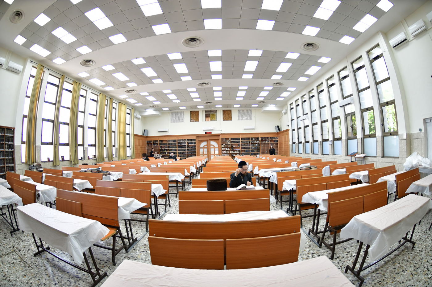 האדמו"ר משבט הלוי בשבת התאחדות בטלז סטון