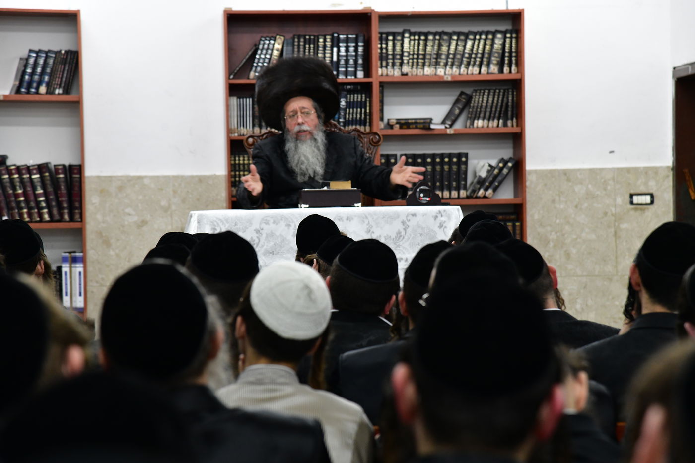 האדמו"ר משבט הלוי בשבת התאחדות בטלז סטון