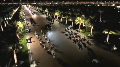 עשרות סוסים ומכוניות פאר: קבלת הפנים המרשימה לטראמפ בקטאר