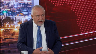 ליברמן מכריז: נפסול זכות הצבעה לכנסת למי שלא יתגייס, יהודים וערבים 