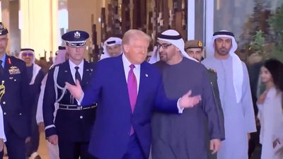 טראמפ לא הסתיר את הנאתו: כך הוא התקבל באיחוד האמירויות