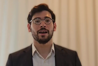 לייזר ברוק בהכרזת חודש ניסן ממנגינות החודש 