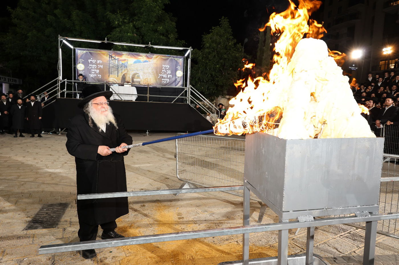 הגר"ש אלתר בהדלקה ל"ג בעומר